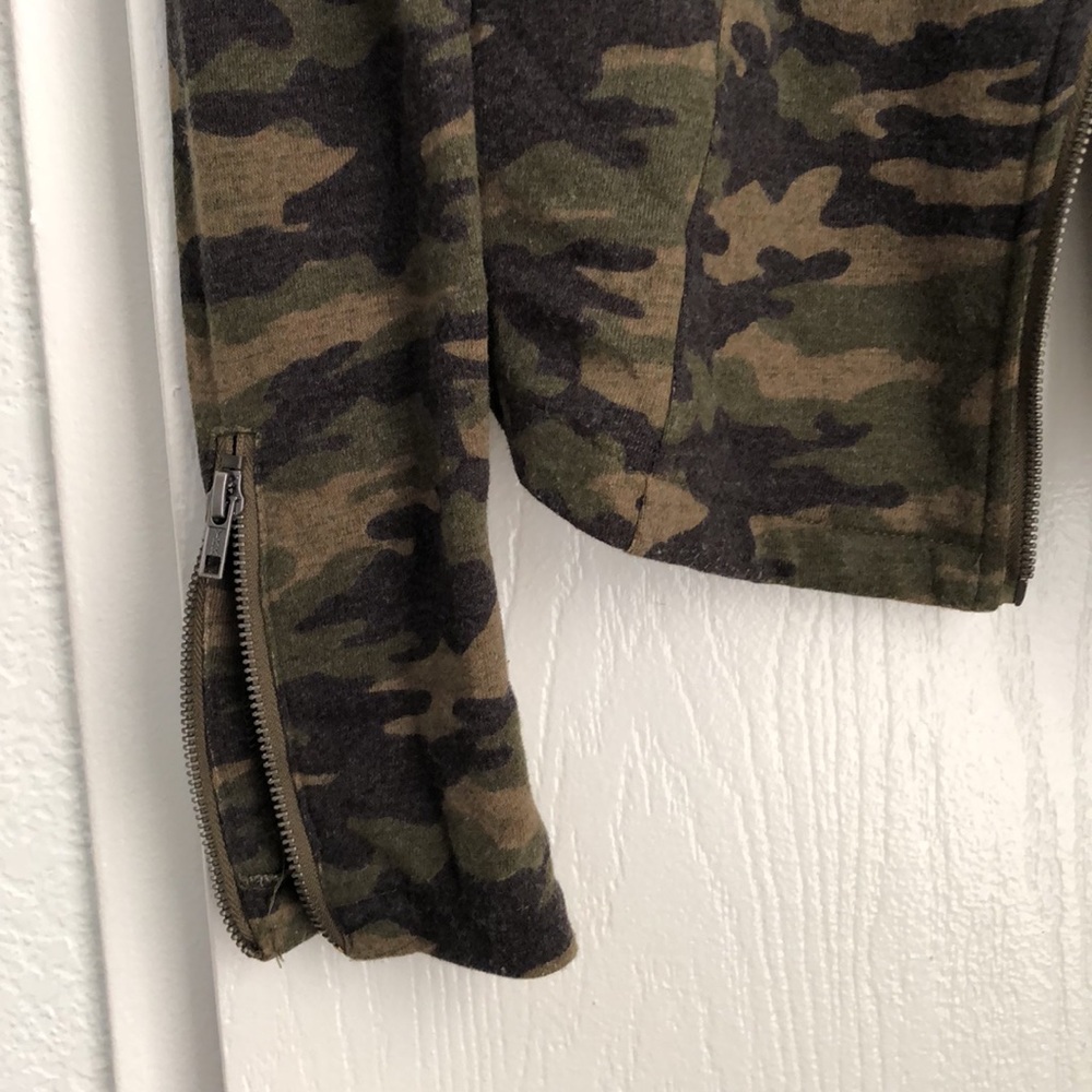 Army jacket - Picture 3 of 4
